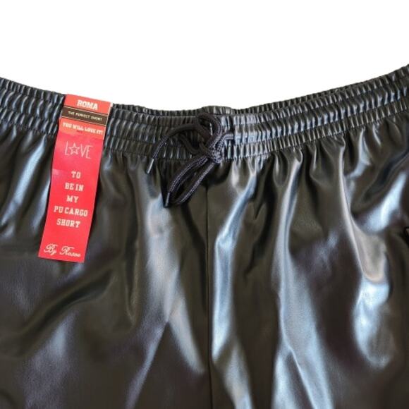 BLACK ☆ BUTTER SOFT ☆ FAUX LEATHER ☆ CARGO POCKET SHORTS ☆ NWT - Picture 3 of 10